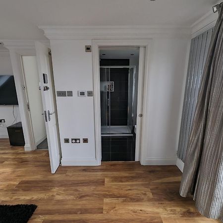Luxury Hotel Rooms Palmers Green Εξωτερικό φωτογραφία